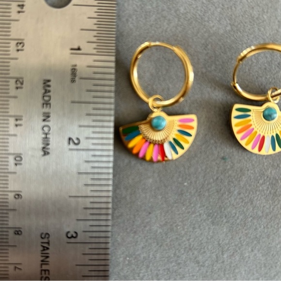 New beautiful Colorful Enamel Stainless Steel Fan earrings - Picture 7 of 7